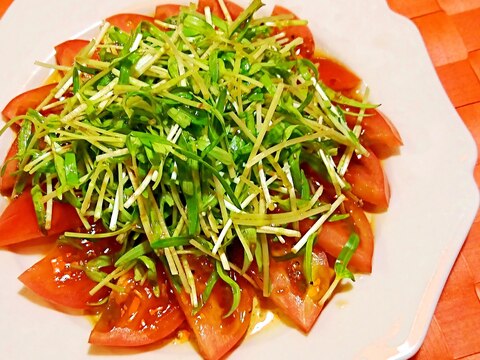 空芯菜スプラウトとトマトのサラダ
